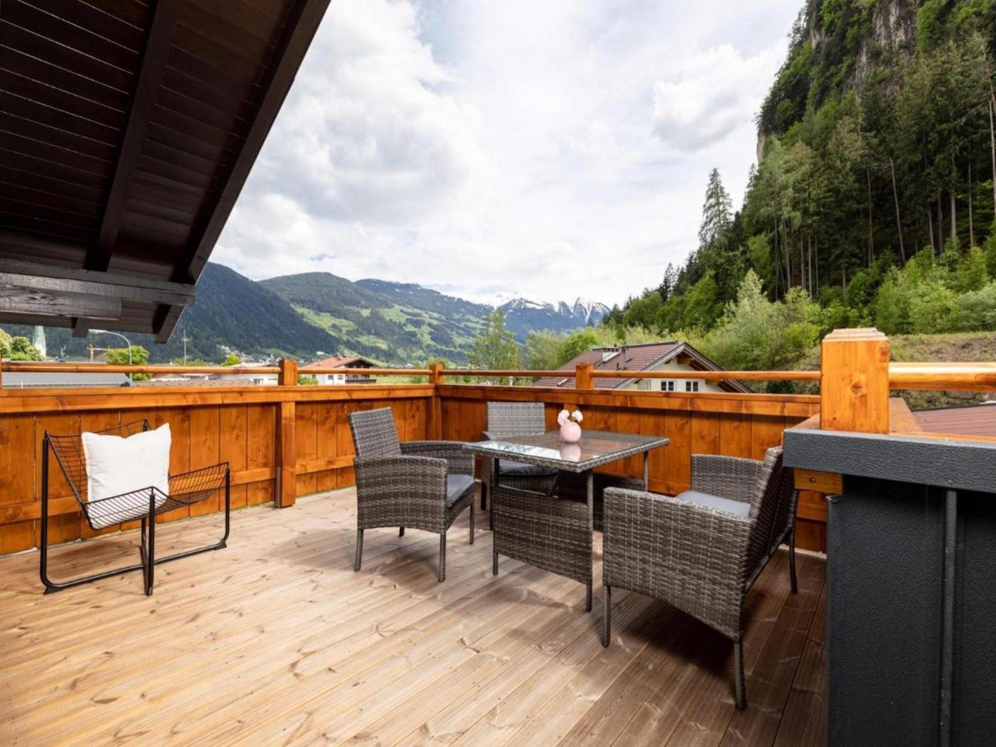 Apartment In Strass Im Zillertal In A Beautiful Setting Екстериор снимка